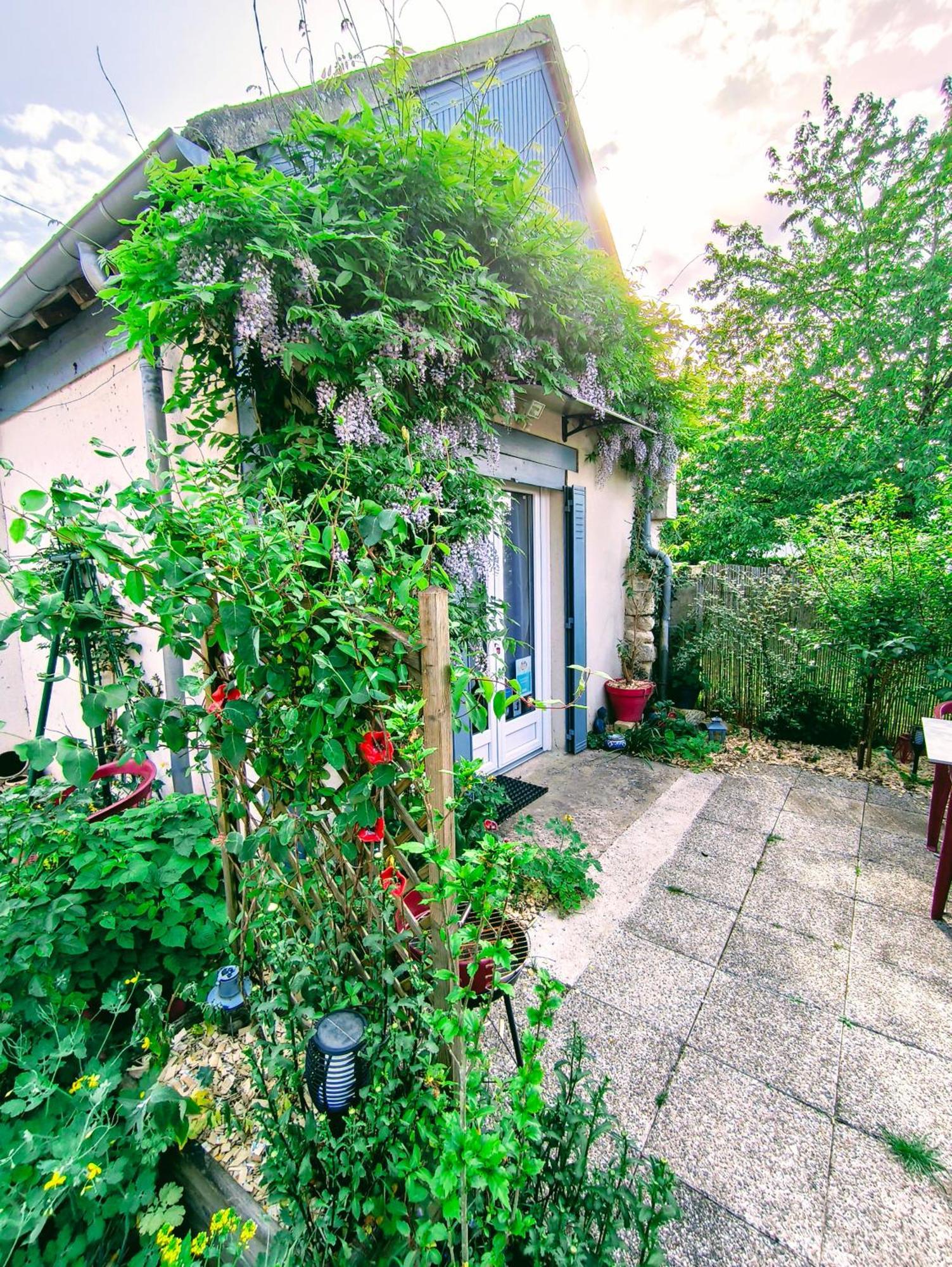 Studio Les Coquelicots Saint-Romain-sur-Cher Exterior photo